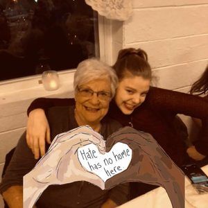 Meet your Posher, Jeanne